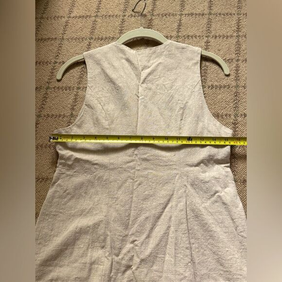 Heartloom Taupe Button down Silvie Vest w tortoiseshell buttons. S - Picture 9 of 13